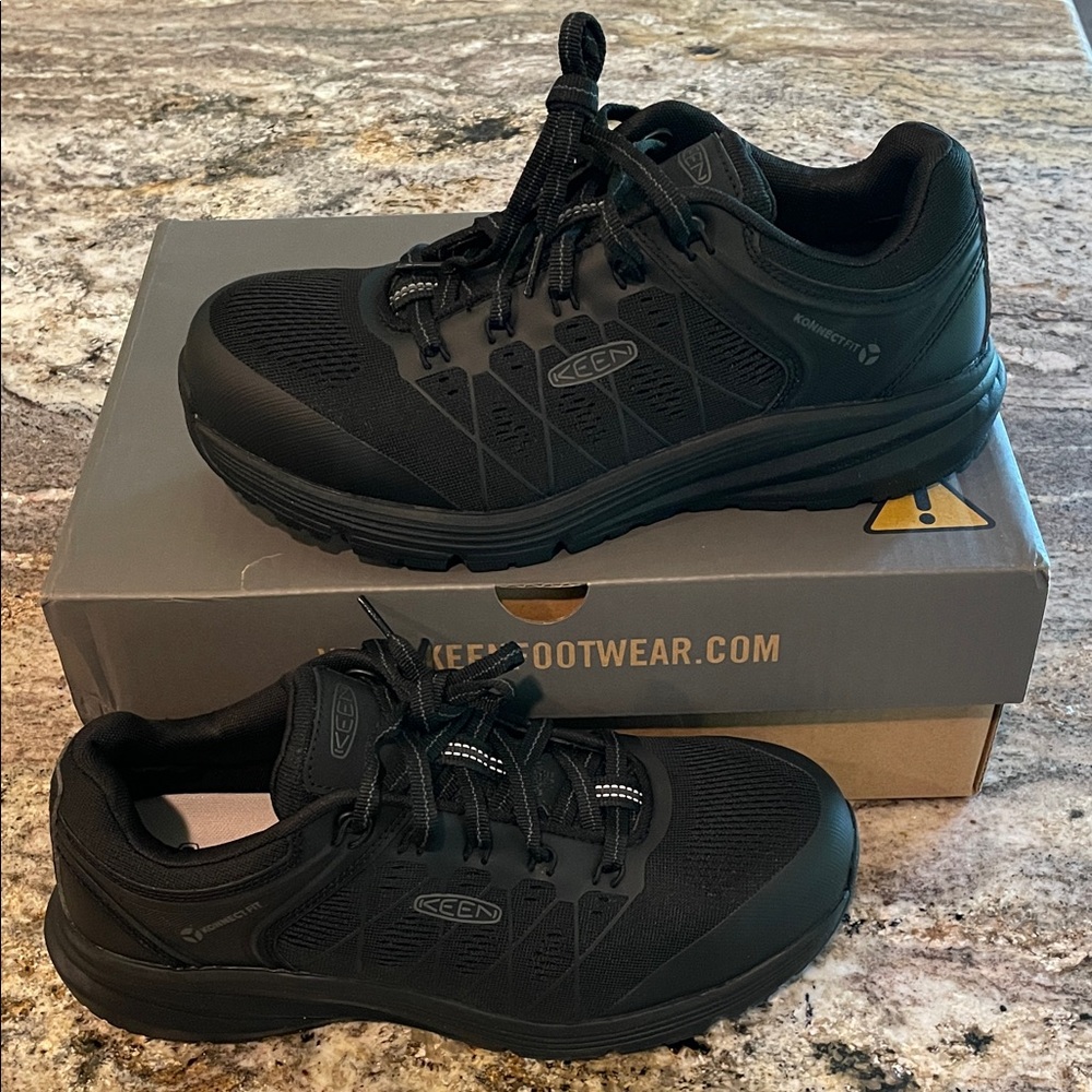✨🏷️ NWT Keen Vista Energy Carbon Toe Shoe sz 8